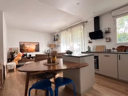 vincennes – élégant 2 pièces avec terrasse de 10 m²