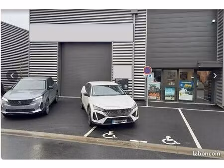 local commercial - garage