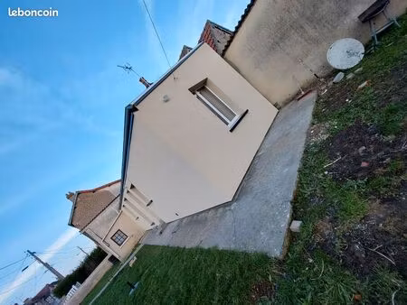petite maison a louer