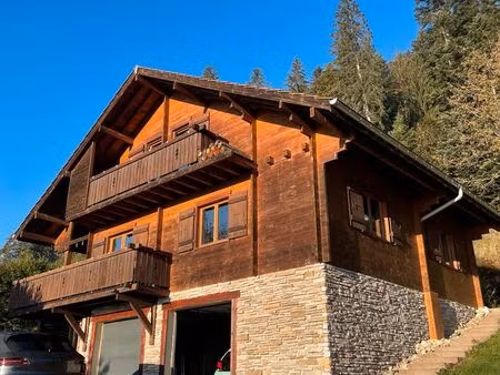 magnifique chalet individuel de 160 m² – vue panoramique sur le val de morteau