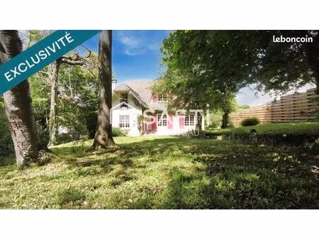 maison 9 pièces 179 m²