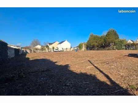 terrain 393 m² marcilly