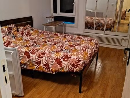 belle chambre lumineuse pr jeune étudiant ou salarié