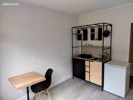 studio 17m2 entièrement équipée à louveciennes (ligne l)