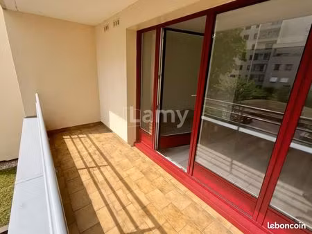 appartement 3 pièces 74 m²