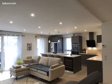 t3 meublé – 85 m² – prestations haut de gamme