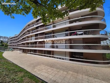 appartement 6 pièces 128 m²
