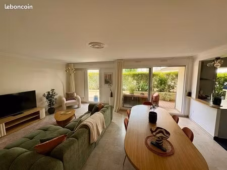 saint-maur-des-fossés – adamville | appartement d’exception avec jardin