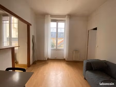 t2 meublé hypercentre - bail étudiant
