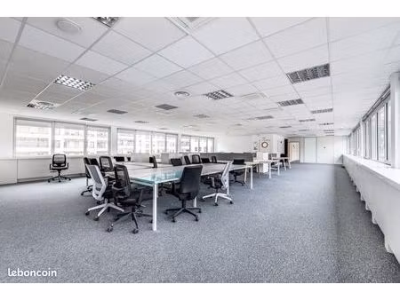 bureau 1 007 m²