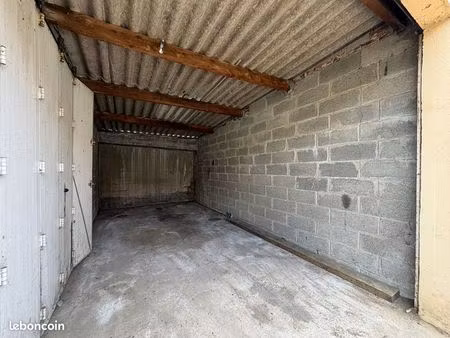 parking/box 16 m² le havre