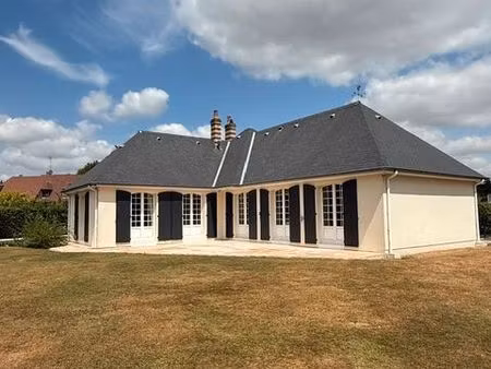 pavillon isneauville accès rapide rouen droite  plain pied de 125 m² habitables + grenier 