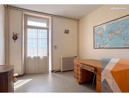 maison 6 pièces 160 m²