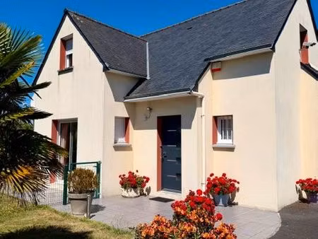 maison individuelle 6 pièces de 132 m2