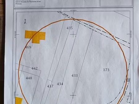 terrain constructible disponible immédiatement