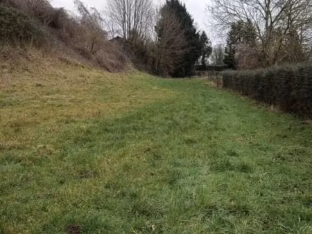 terrain 2 472 m² londinieres