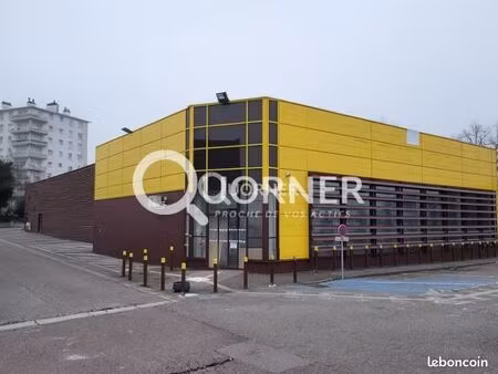 local commercial 1480 m² audincourt