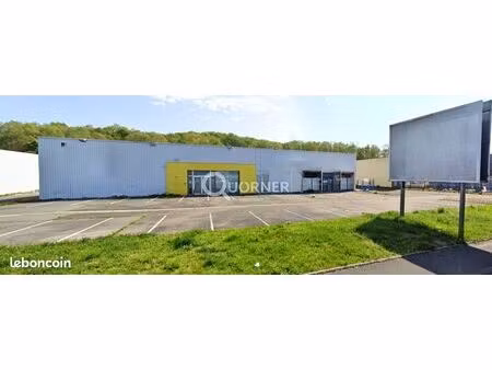 local 820 m² bethoncourt