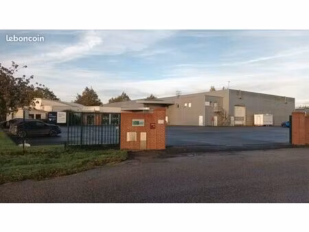 local d'activite 2609 m² doudeville