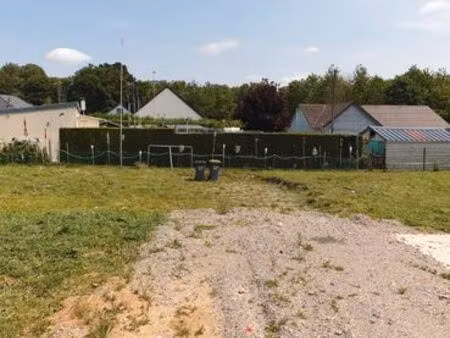 terrain constructible 724m2