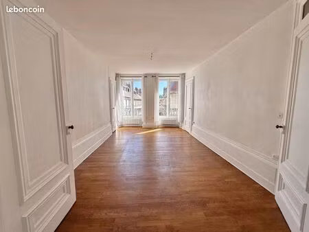 appartement 4 pièces 113 m²