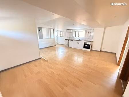appartement 3 pièces 50 m²