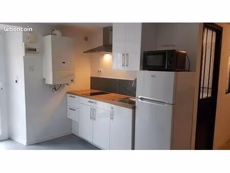 apparemment 30 m2