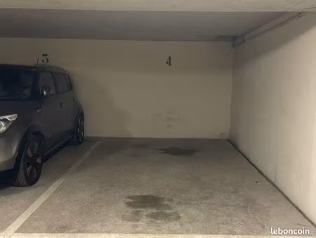 place parking arcueil