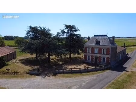 propriété 17 pièces 305 m²