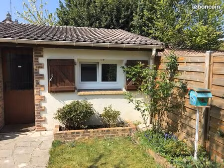 chambre meublée avec jardin. 490 avec apl
