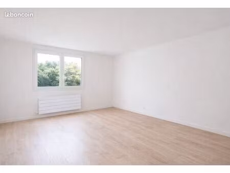 appartement location 74m2 colombier fontaine