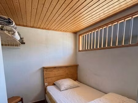 location 24m2