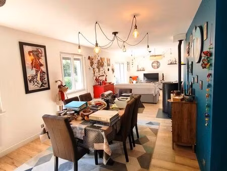 maison spacieuse dans environnement calme