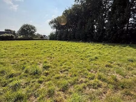 terrain 1100 m² yvetot