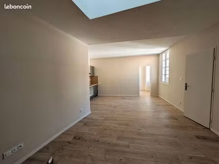 appartement 3 pièces 57 m²
