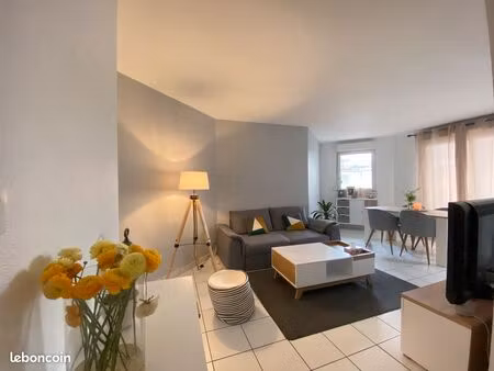 agence s'abstenir pour investisseur f2 lumineux 46 m2  ascenseur  parking couvert idéaleme