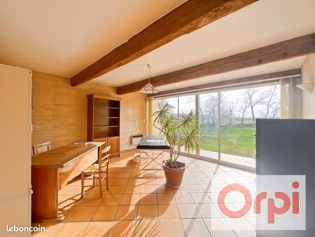 local commercial 40 m²