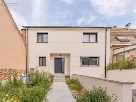 belle maison 2 niveaux 5 pièces 127m²