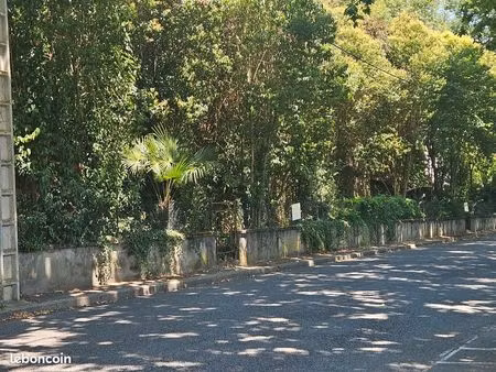 terrain 1500m2