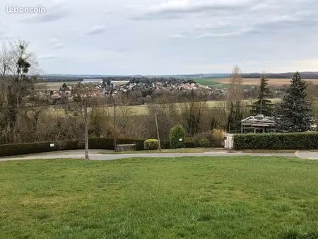 terrain constructible de 1400 m2 30 mètres de façade (rare) proche de meaux