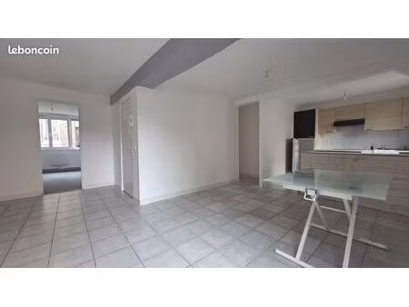 appartement 3 pièces 56 m²