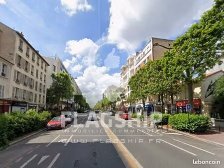 boutique 91 m² charenton le pont