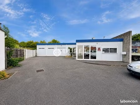 local 142 m² la roche-sur-yon