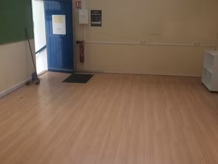 vend local 58m2 saint brieuc centre