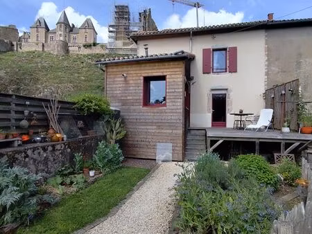 maison quartier historique (château) à bressuire