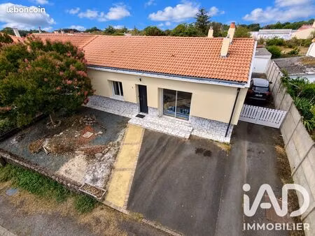maison 7 pièces 121 m²