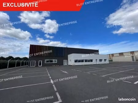 local d'activité 1 500 m²