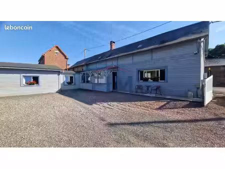 propriété 4 pièces 104 m²