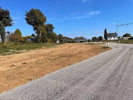 terrain constructible viabilisé à vendre