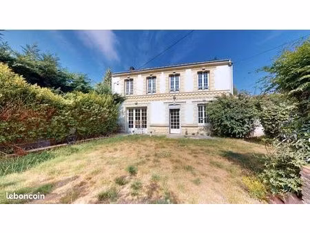 maison 3 pièces 80 m²